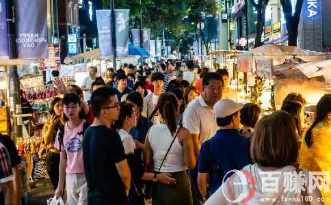 我的親身經(jīng)歷告訴你，擺地攤創(chuàng)業(yè)這幾點一定要學(xué)會! 第1張